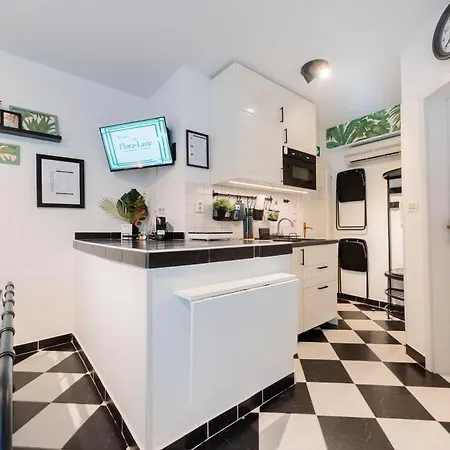 Apartment Little Flora-lane In Rovinjs Old Town *