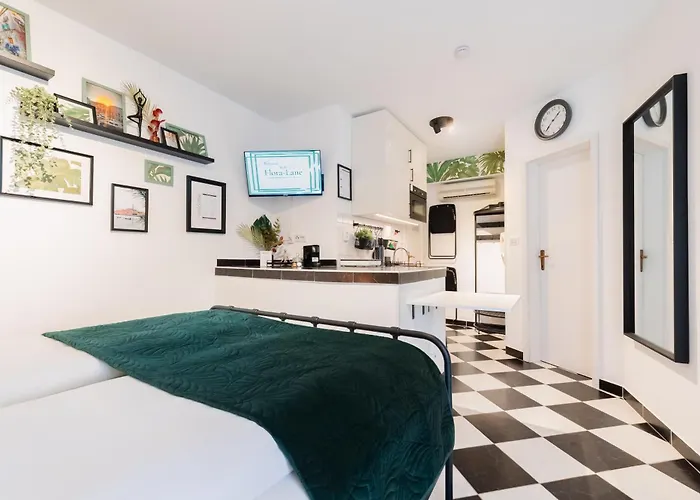 Appartamento Little Flora-lane In Rovinjs Old Town Rovigno